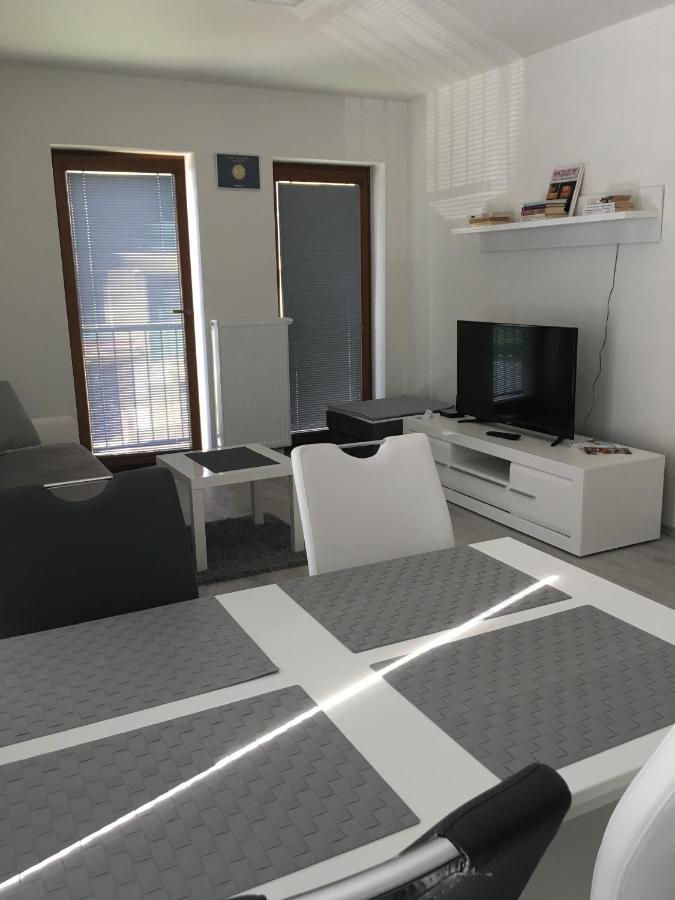 Apartmany Sofia กาเมนิเซนาดลิโป ภายนอก รูปภาพ